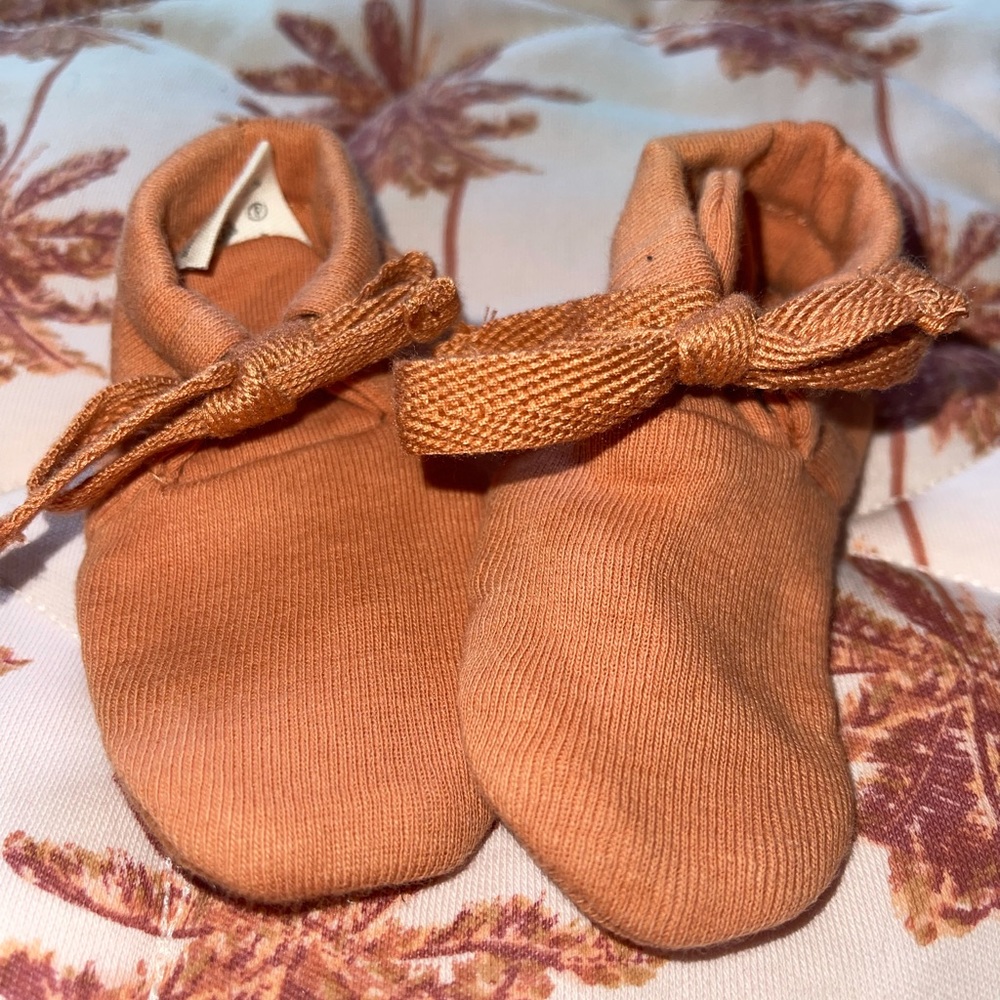 Kate Quinn Booties NWOT